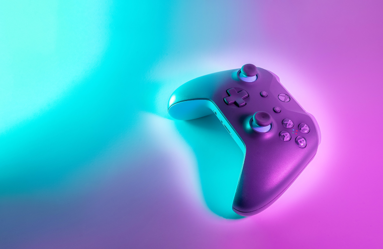 It uses a dictionary of combined handful of model sentence.